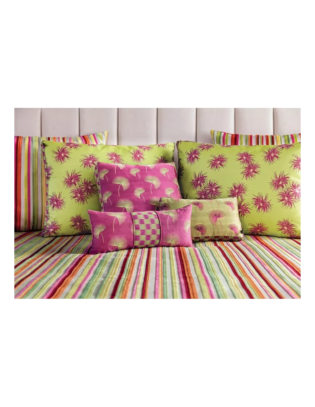 Coussin Azami, K3 design by Kenzo Takada Coussin Azami, K3 Design By Kenzo Takada -Deco En Ligne Magasin coussin azami k3 design by kenzo takada 1