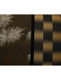 Coussin Kiku Awase Ikat, K3 Design By Kenzo Takada -Deco En Ligne Magasin coussin kiku awase ikat k3 design by kenzo takada 1