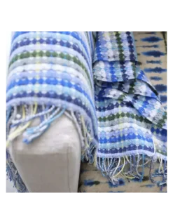 Plaid Marano Cobalt, Designers Guild -Deco En Ligne Magasin plaid marano cobalt designers guild 2
