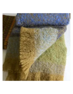 Plaid Mikome Indigo, Designers Guild 2 Plaid Mikome Indigo, Designers Guild -Deco En Ligne Magasin plaid mikome indigo designers guild 2