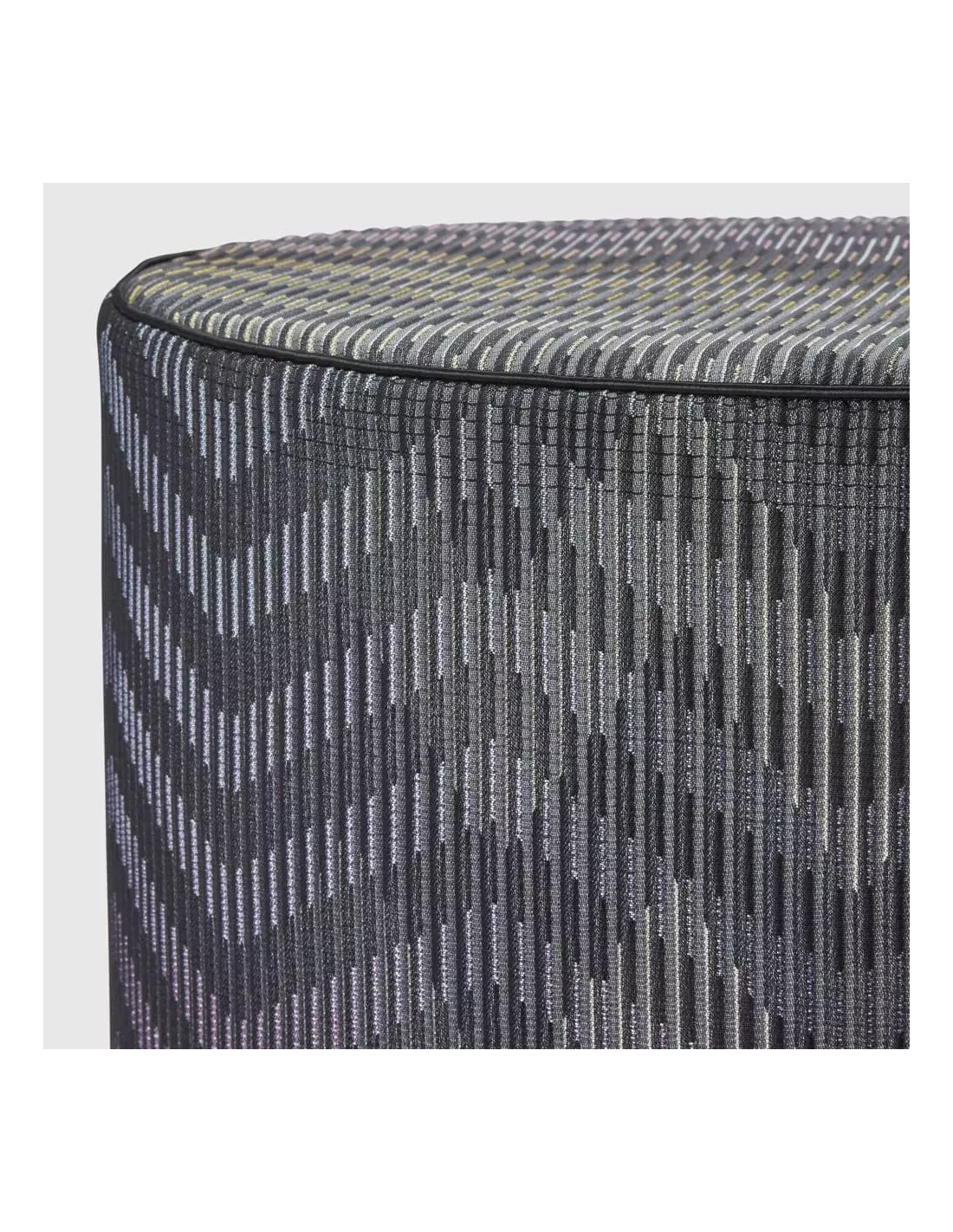Pouf Dinamico gris antracite 160, Missoni Home Pouf Dinamico Gris Antracite 160, Missoni Home -Deco En Ligne Magasin pouf dinamico gris antracite 160 missoni home 1