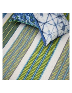 Tapis Mahakam Cobalt, Designers Guild