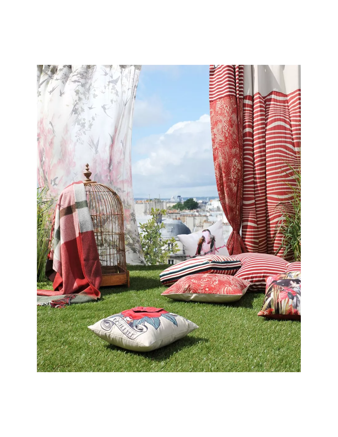 Tissu Illusion rouge laque Jean Paul Gaultier Tissu Illusion Rouge Laque Jean Paul Gaultier -Deco En Ligne Magasin tissu illusion rouge laque jean paul gaultier 2