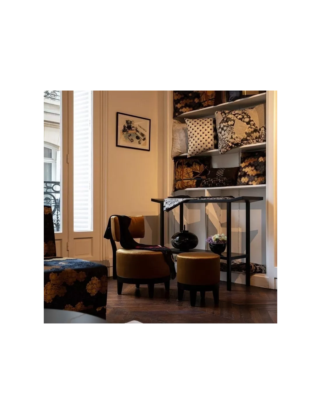 Tissu Pivoine noir/doré, K3 design by Kenzo Takada Tissu Pivoine Noir/doré, K3 Design By Kenzo Takada -Deco En Ligne Magasin tissu pivoine noirdore k3 design by kenzo takada 1