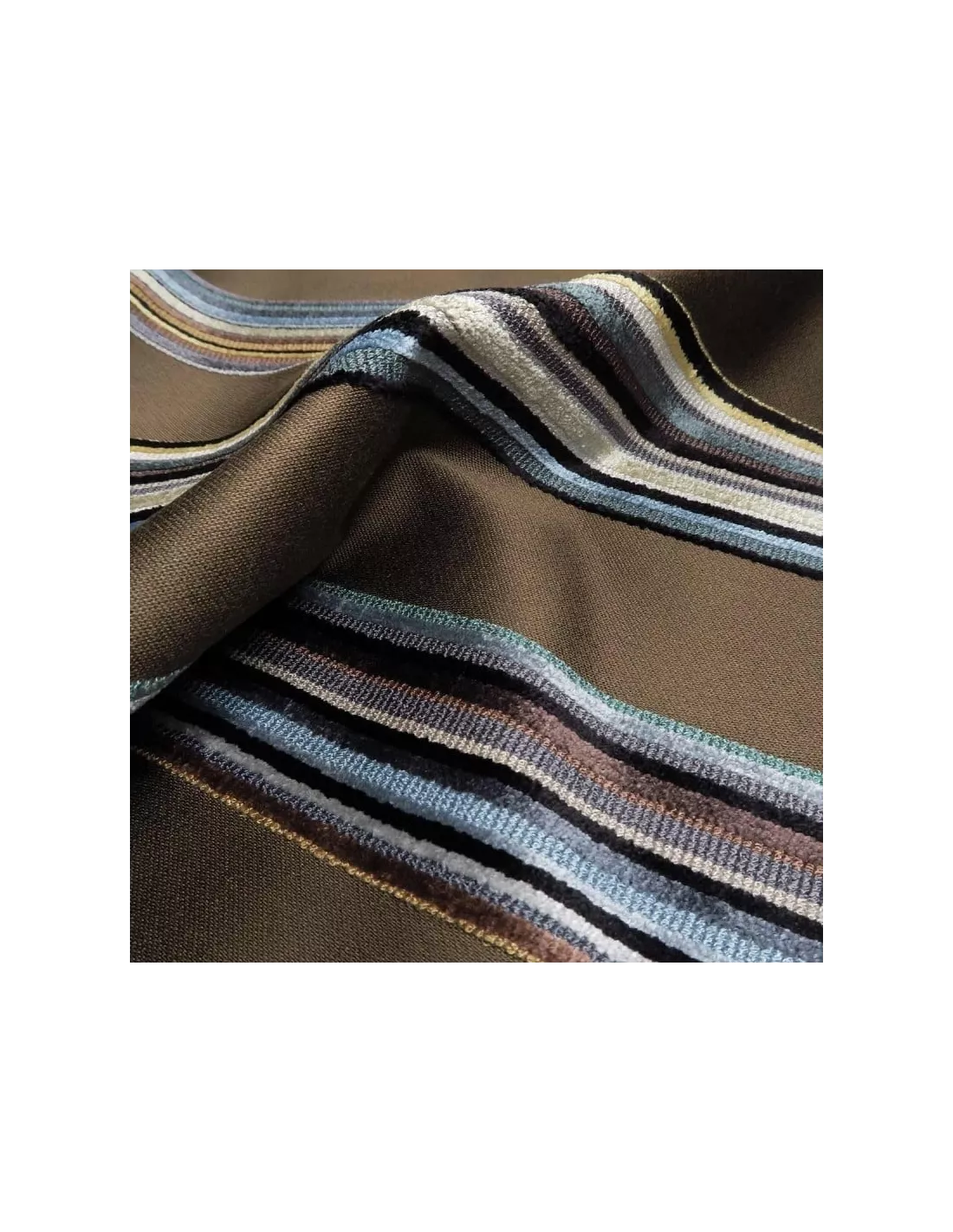 Velours Kima marron, K3 design by Kenzo Takada Velours Kima Marron, K3 Design By Kenzo Takada -Deco En Ligne Magasin velours kima marron k3 design by kenzo takada 2